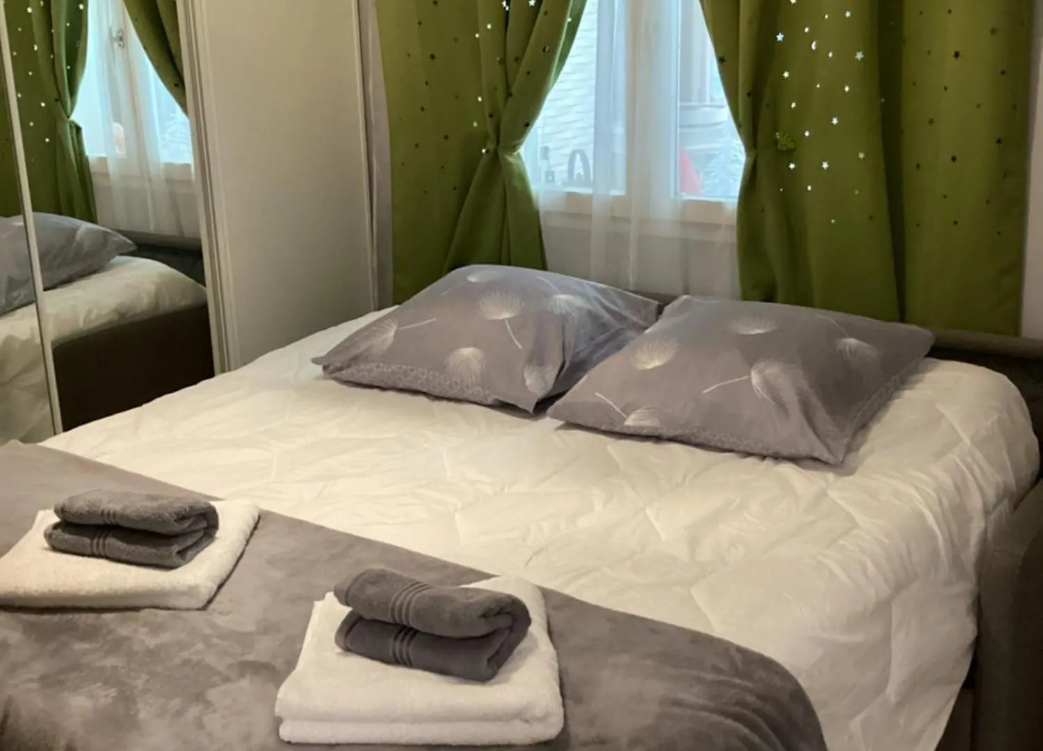 Bed & Breakfast Chambre D'Hotes La Maximinoise A 5Mn De Chantilly Et A Proximite De Senlis, Parc Asterix, Pierrefonds, Compiegne, Aeroport Roissy Charles De Gaulle Saint-Leu-d'Esserent